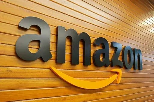 Amazon, Anthropic Strike Landmark $100 Bn Deal in Major AI Power Play