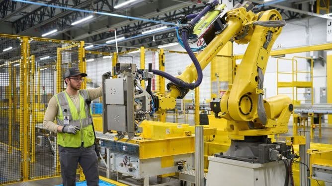 Amazon halts Blue Jay robotics project after less than six months