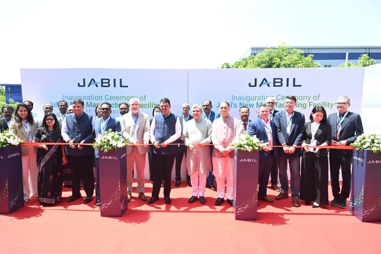 Ashwini Vaishnaw Asserts Domestically Manufacturing AI Data Centre Equipment on Adani-Jabil Partnership