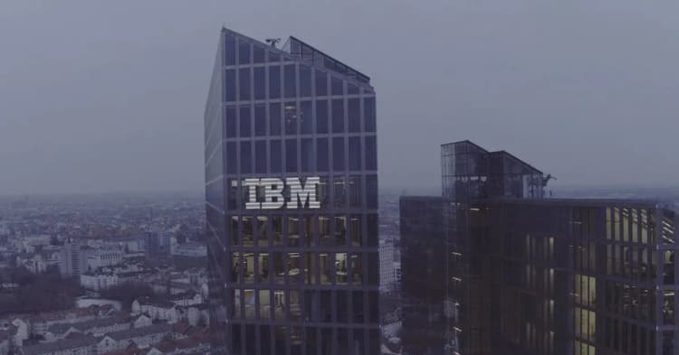 Gujarat Taps IBM, IAIRO to establish Industrial AI Centre of Excellence