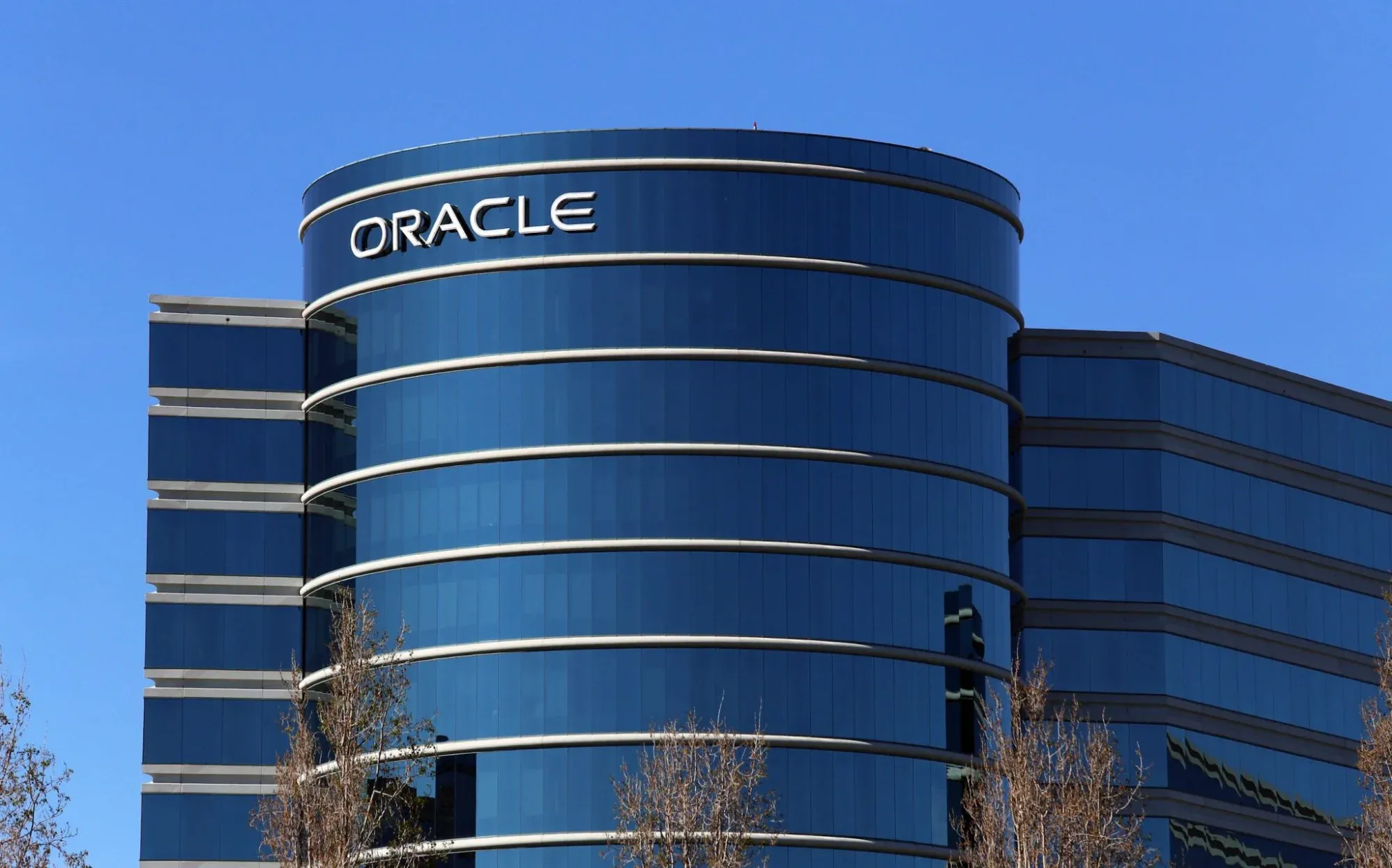 Oracle to Raise $40 Bn to Fund AI Datacenter Ambitions