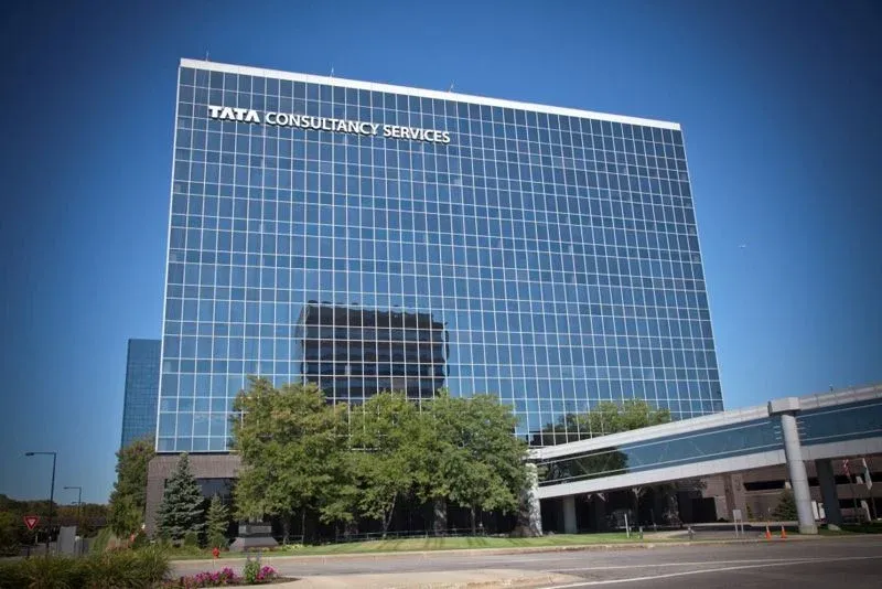 TCS Partners With Anthropic to Build AI Solutions for Regulated Sectors, Train 50,000 Employees