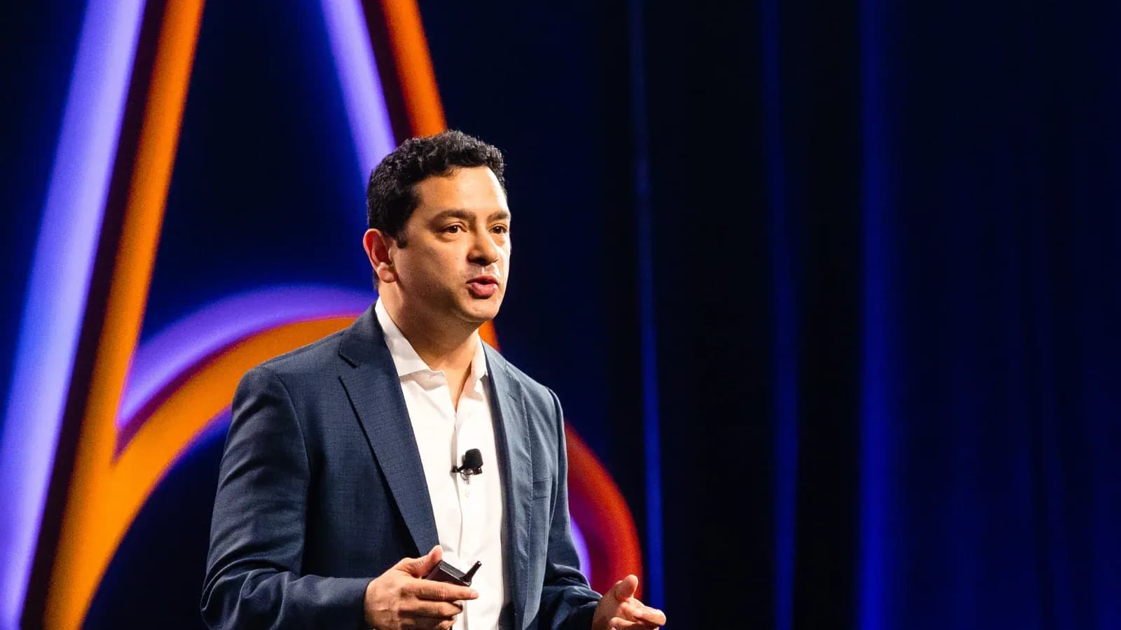 Why Enterprise AI Needs to Move Beyond Traditional RAG 