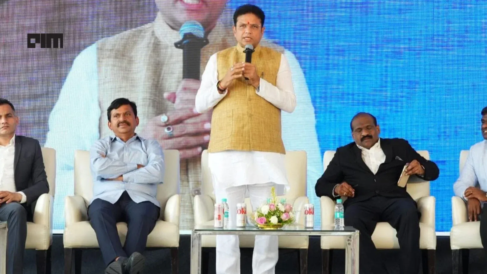 Telangana Govt Strengthens Life Sciences Ecosystem With ₹800 Cr Oncology Pharma Facility